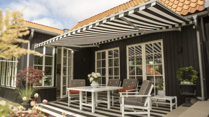 Terrassmarkis med Sandatex markisväv nr 790